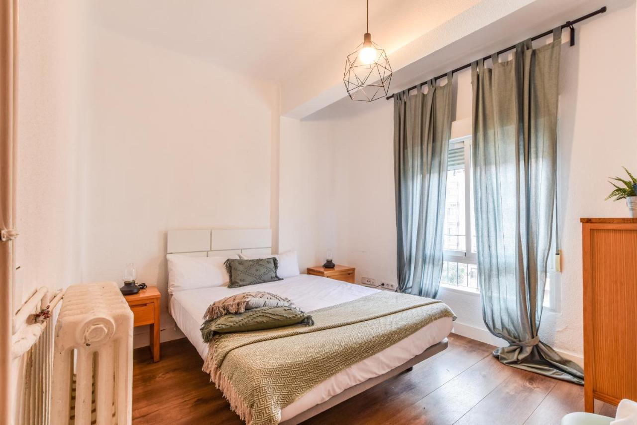 Retiro VIII Apartment Madrid Exterior photo